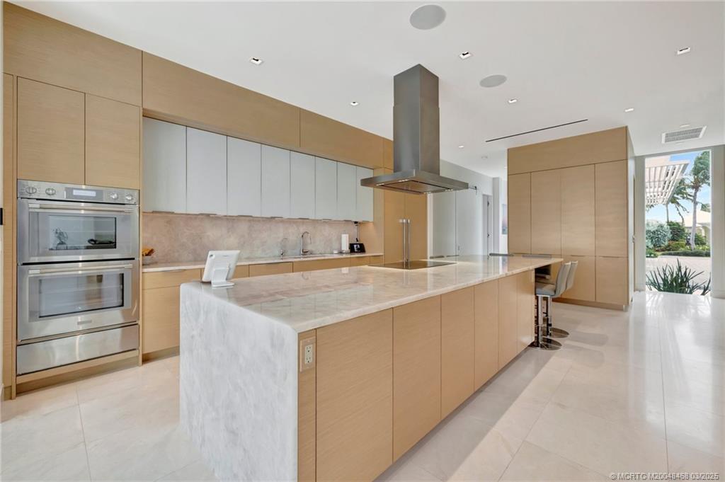 Stuart, Florida 34996, United States, 6 Bedrooms Bedrooms, ,7 BathroomsBathrooms,Residential,Active,18624