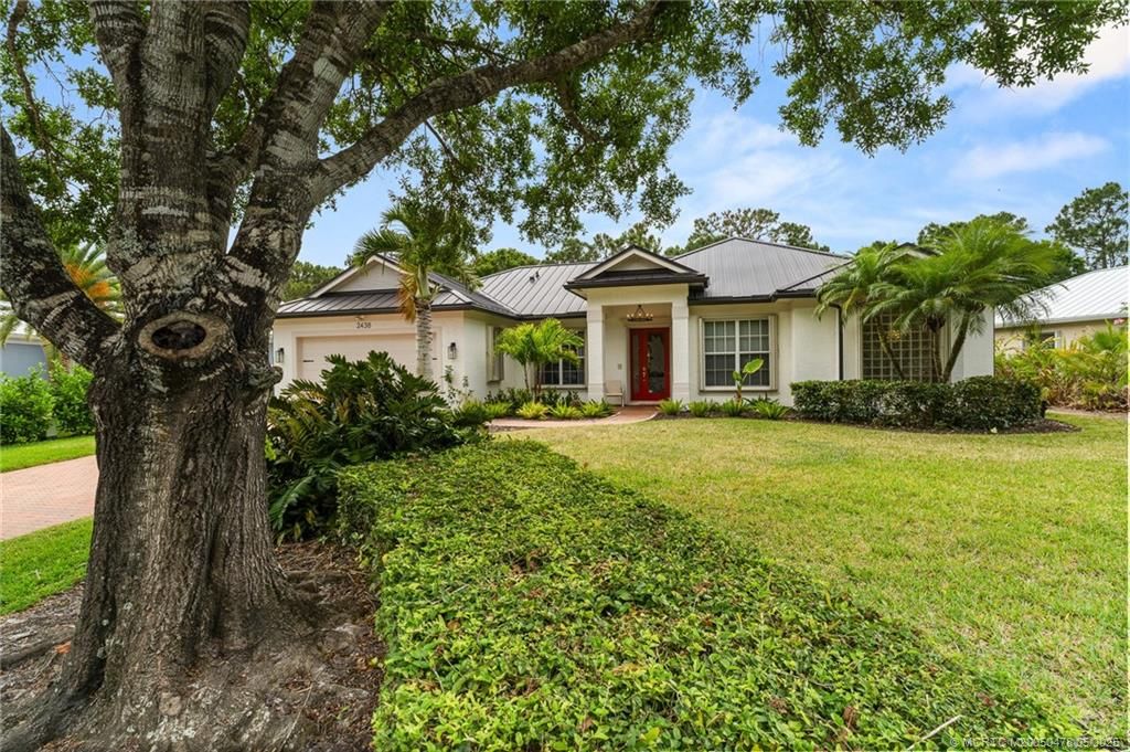Photo of 2438 SW Carriage Place, Palm City, FL 34990 (MLS # M20050478)