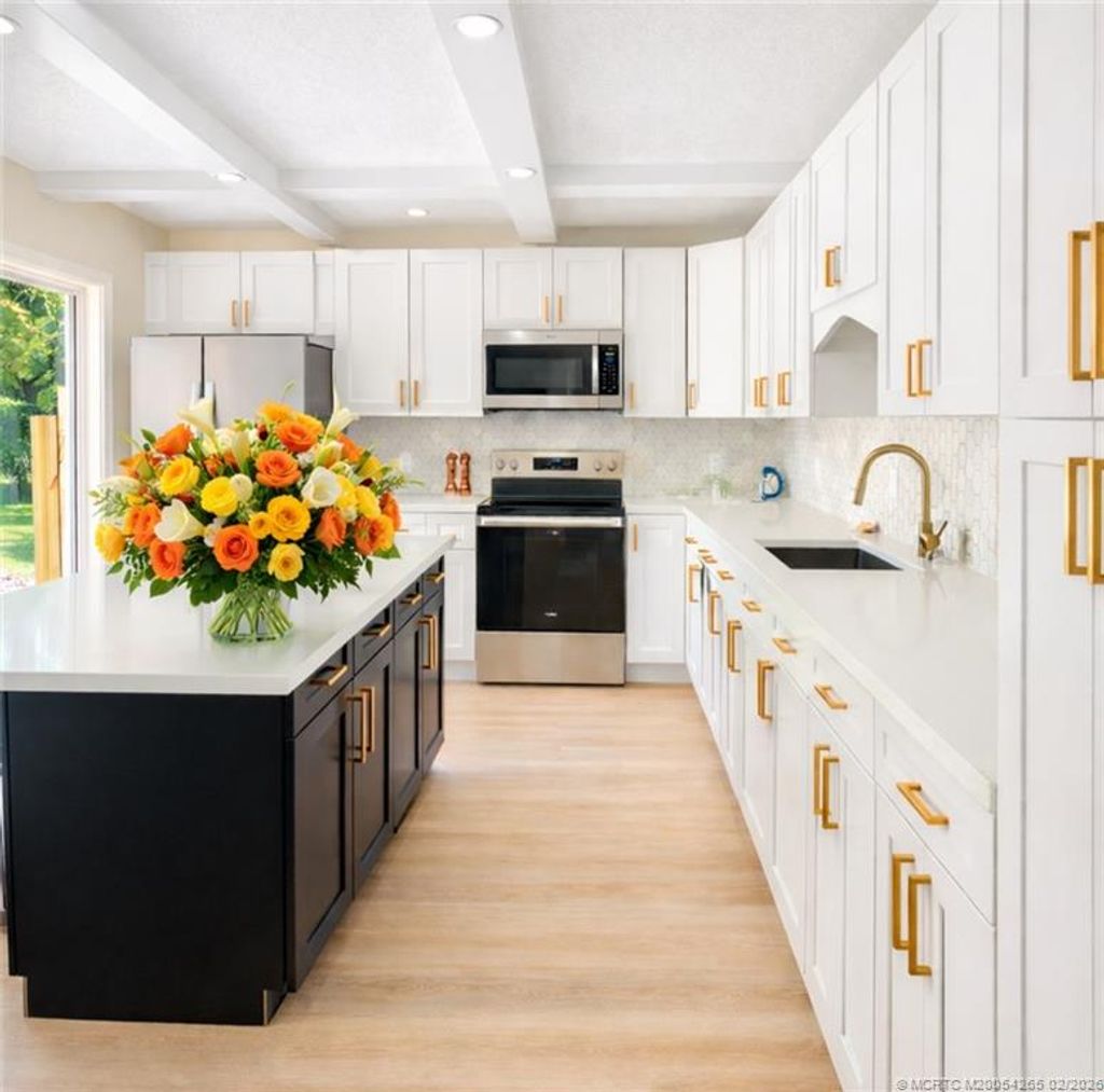 Photo of 3575 Sunset Trace Circle Cir #3575, Palm City, FL 34990 (MLS # M20054265)