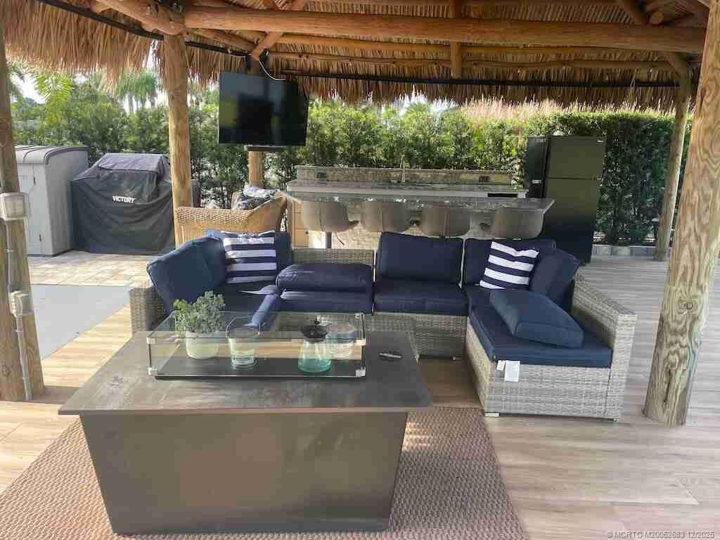 Photo of 355 NW Foursome Lane, Port Saint Lucie, FL 34986 (MLS # M20052683)