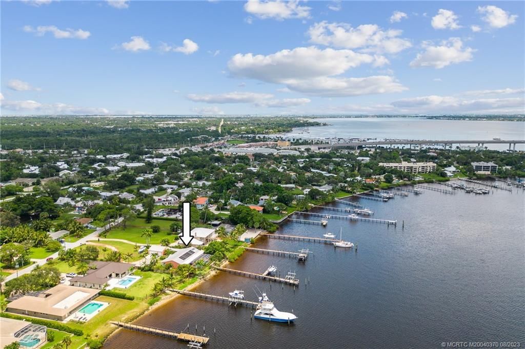 Photo of 711 NW Sunset Drive, Stuart, FL 34994 (MLS # M20040370)