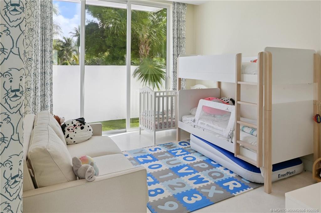 Stuart, Florida 34996, United States, 6 Bedrooms Bedrooms, ,7 BathroomsBathrooms,Residential,Active,225209