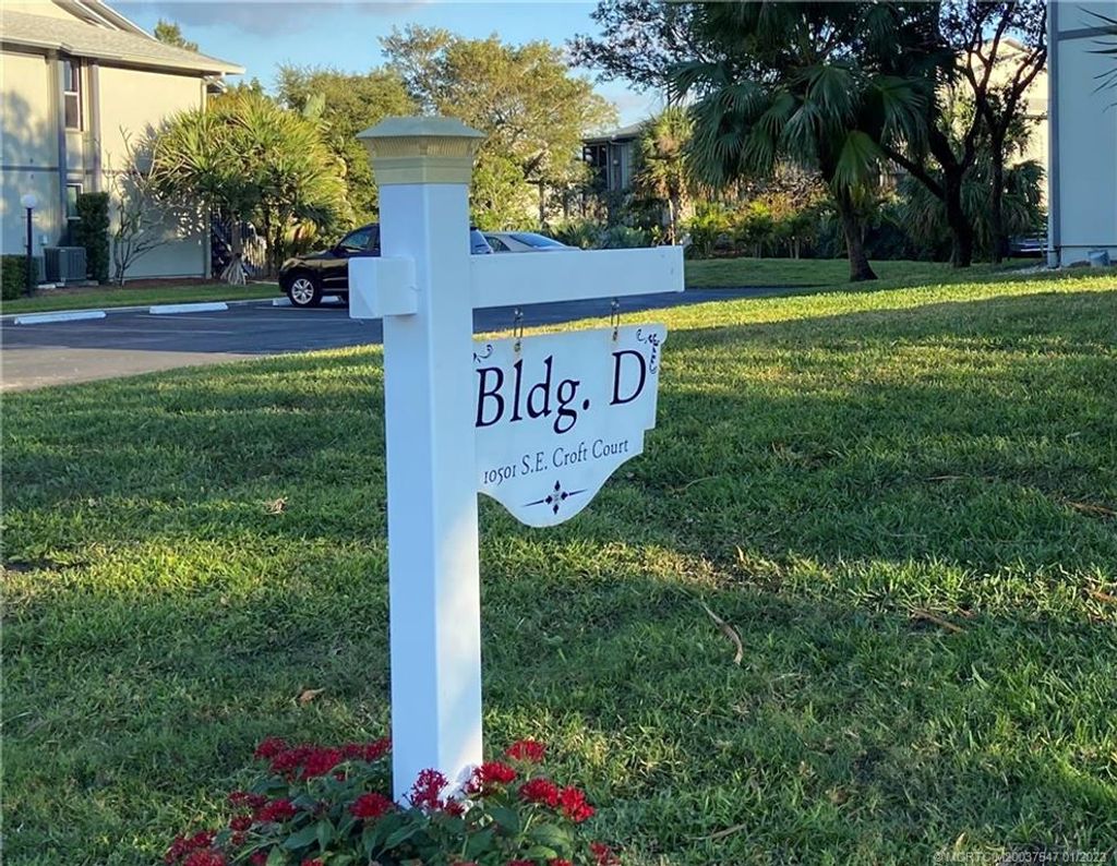 Photo of 10501 SE Croft Court SE #D-2, Hobe Sound, FL 33455 (MLS # M20037547)