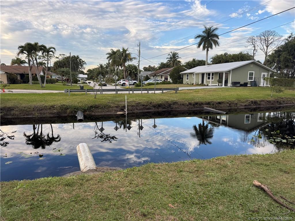 Lot 10,20 1/2 21 SE Pinehaven Avenue