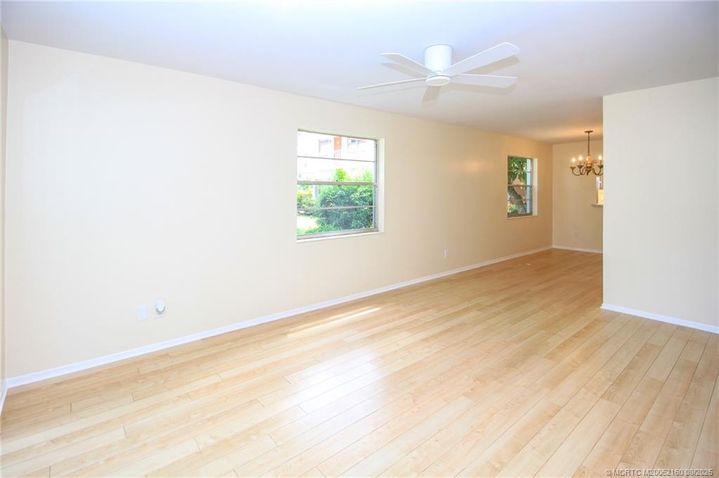 Stuart, Florida 34996, United States, 2 Bedrooms Bedrooms, ,2 BathroomsBathrooms,Residential,Pending,207836