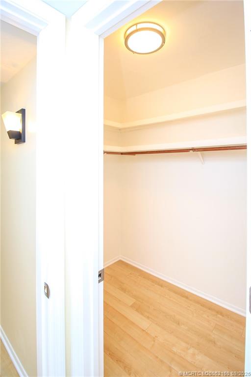 Stuart, Florida 34996, United States, 2 Bedrooms Bedrooms, ,2 BathroomsBathrooms,Residential,Pending,207836