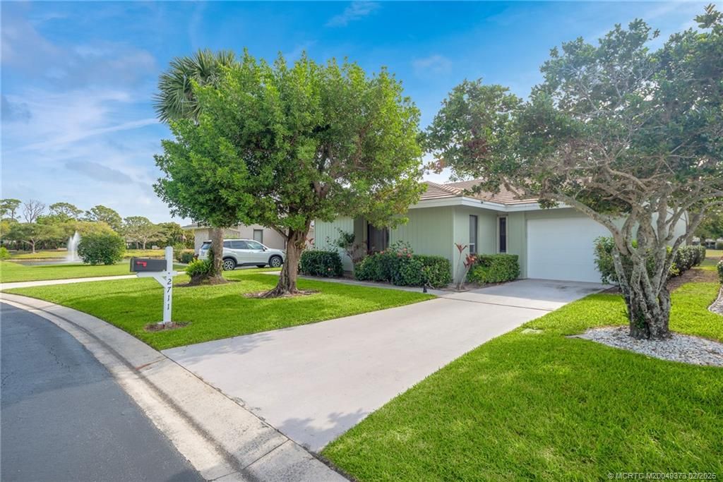 Photo of 2711 SW Egret Pond Circle, Palm City, FL 34990 (MLS # M20049373)