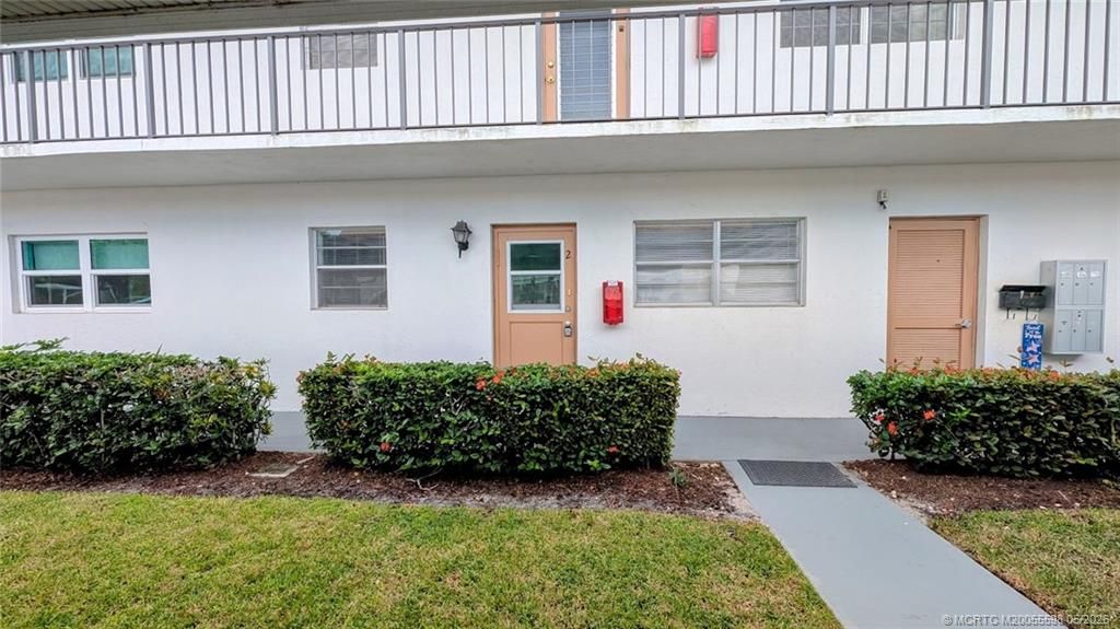 Photo of 2950 SE Ocean Boulevard #5-2, Stuart, FL 34996 (MLS # M20055598)