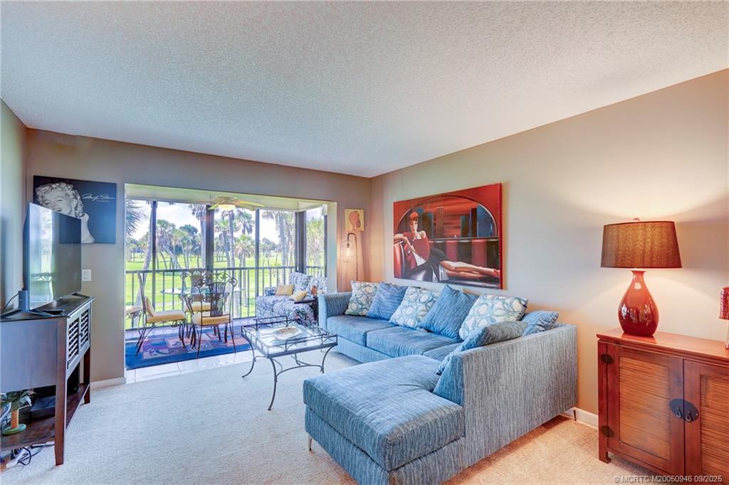 Stuart, Florida 34996, United States, 2 Bedrooms Bedrooms, ,2 BathroomsBathrooms,Residential,Active,148273