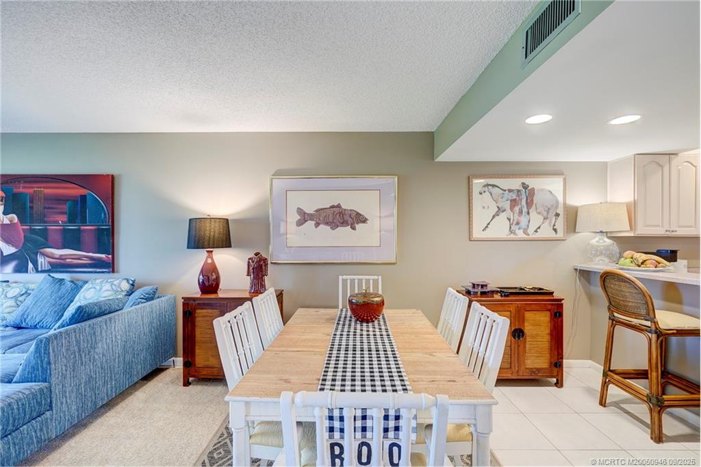 Stuart, Florida 34996, United States, 2 Bedrooms Bedrooms, ,2 BathroomsBathrooms,Residential,Active,148273