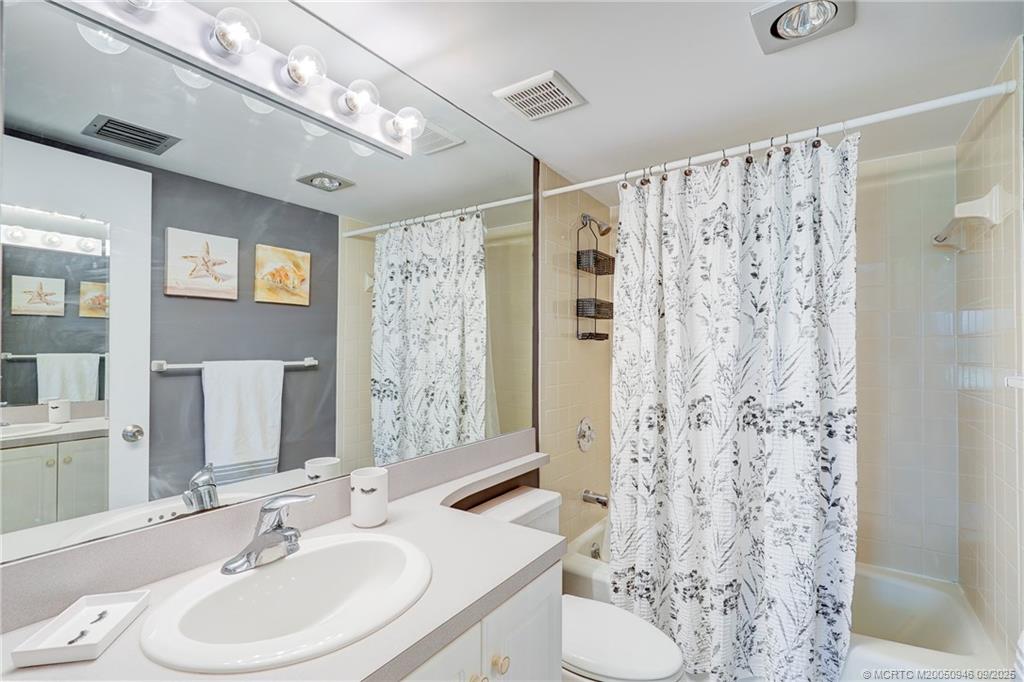 Stuart, Florida 34996, United States, 2 Bedrooms Bedrooms, ,2 BathroomsBathrooms,Residential,Active,148273