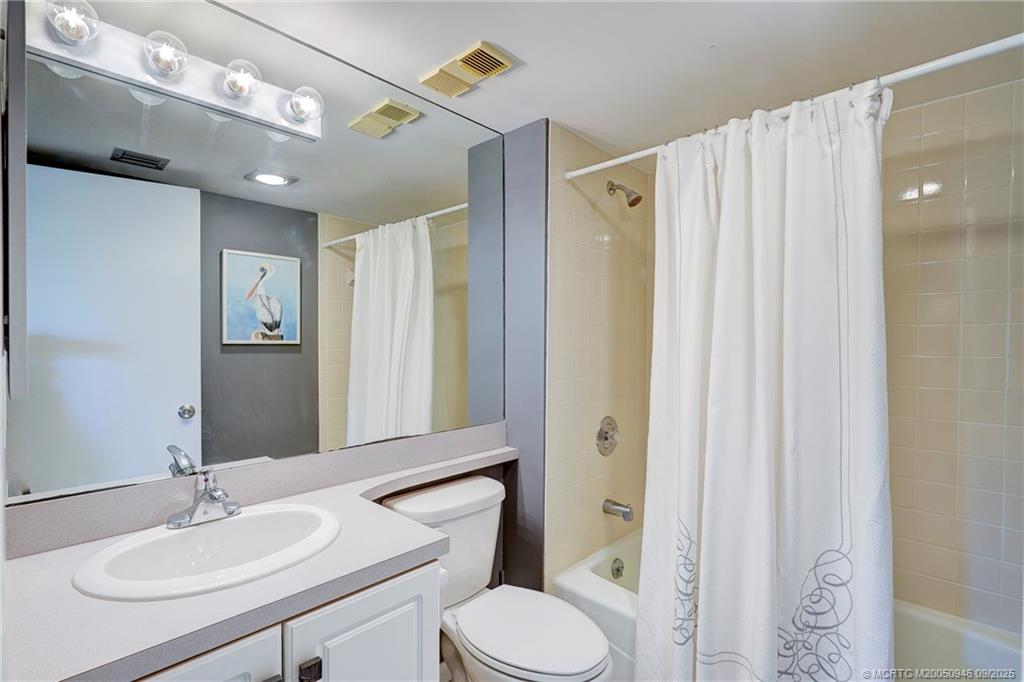 Stuart, Florida 34996, United States, 2 Bedrooms Bedrooms, ,2 BathroomsBathrooms,Residential,Active,148273