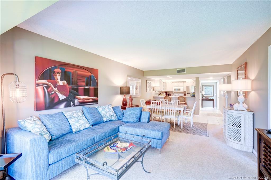 Stuart, Florida 34996, United States, 2 Bedrooms Bedrooms, ,2 BathroomsBathrooms,Residential,Active,148273