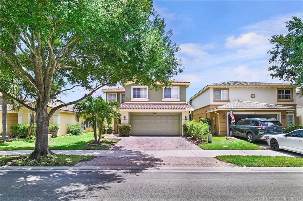 Photo of 4466 SE Graham Drive, Stuart, FL 34997 (MLS # M20045754)