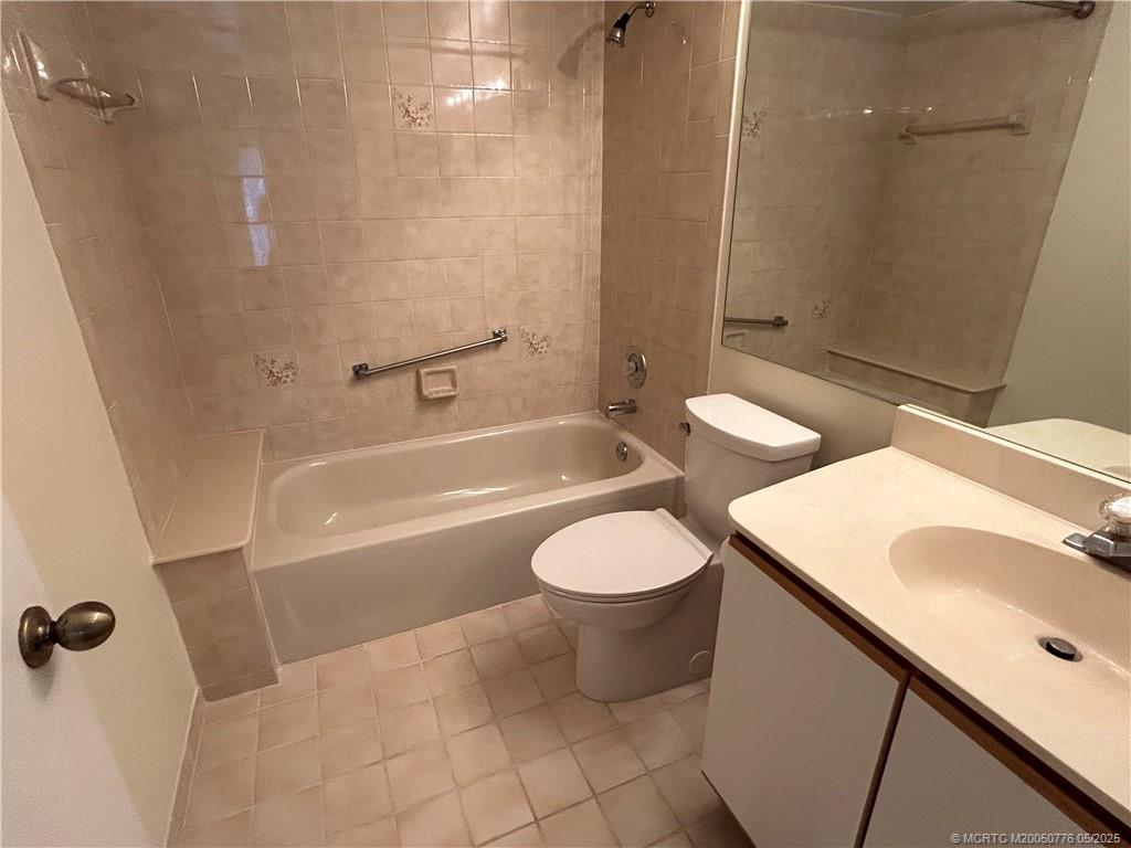Palm City, Florida 34990, United States, 2 Bedrooms Bedrooms, ,2 BathroomsBathrooms,Residential,Active,137195