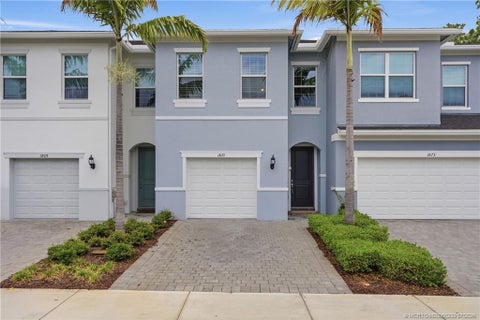 Photo of 1871 SE Tarni Way, Stuart, FL 34996 (MLS # M20056233)