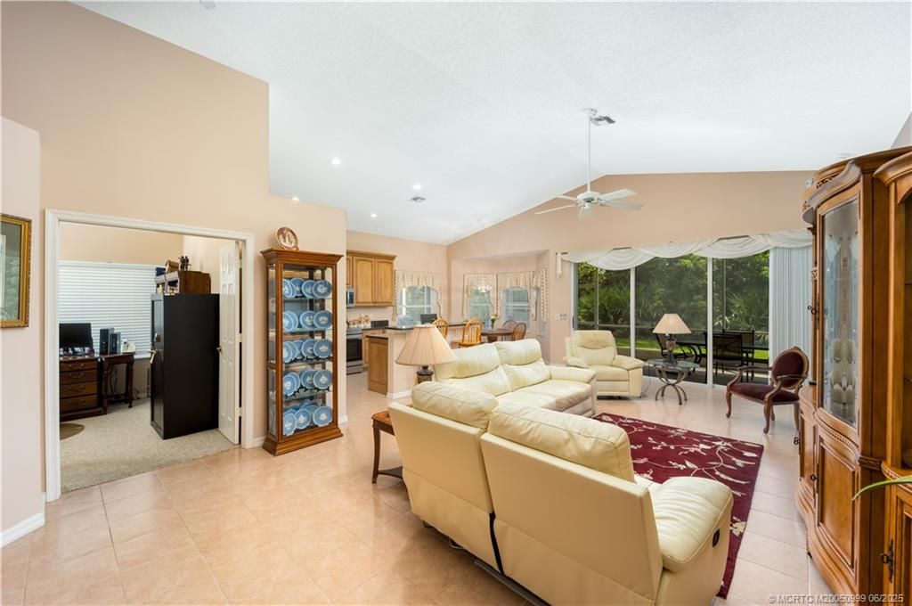 Photo of 4922 SE Devenwood Way, Stuart, FL 34997 (MLS # M20050999)