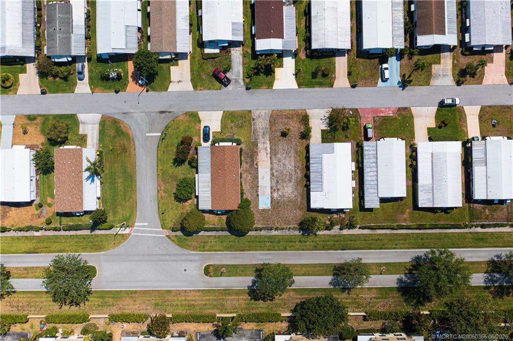 Photo of 7456 SE Independence Avenue, Hobe Sound, FL 33455 (MLS # M20050355)