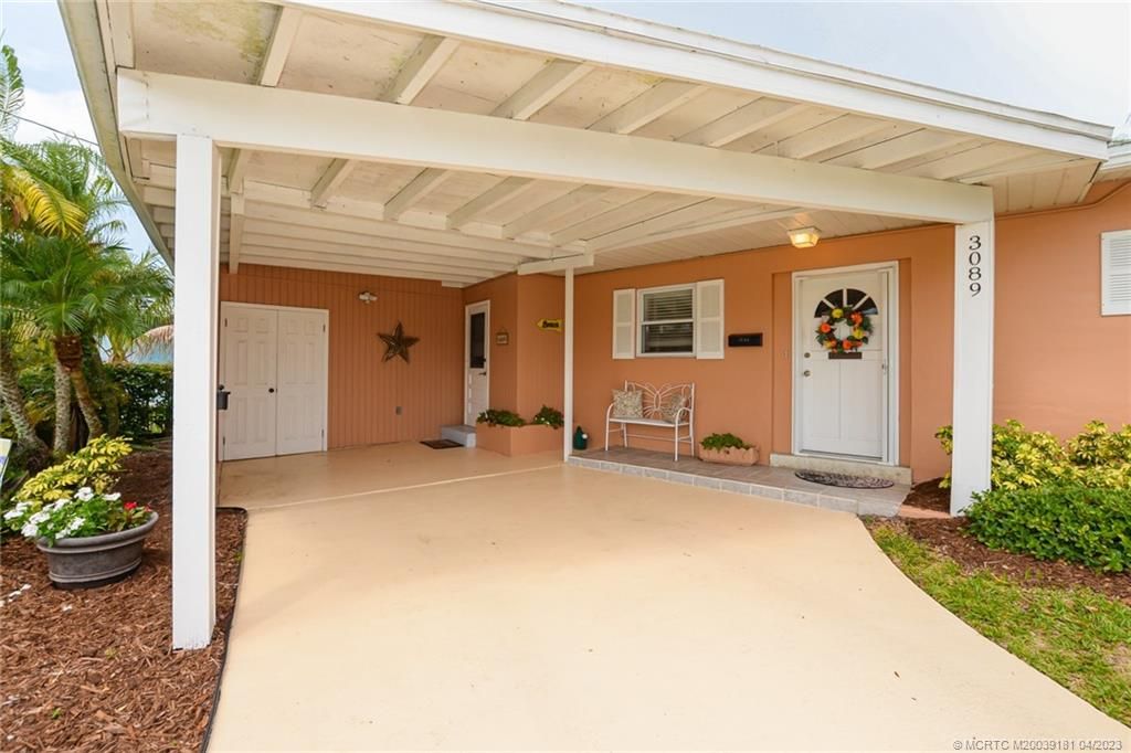 Photo of 3089 SE Morningside Boulevard, Port Saint Lucie, FL 34952 (MLS # M20039181)