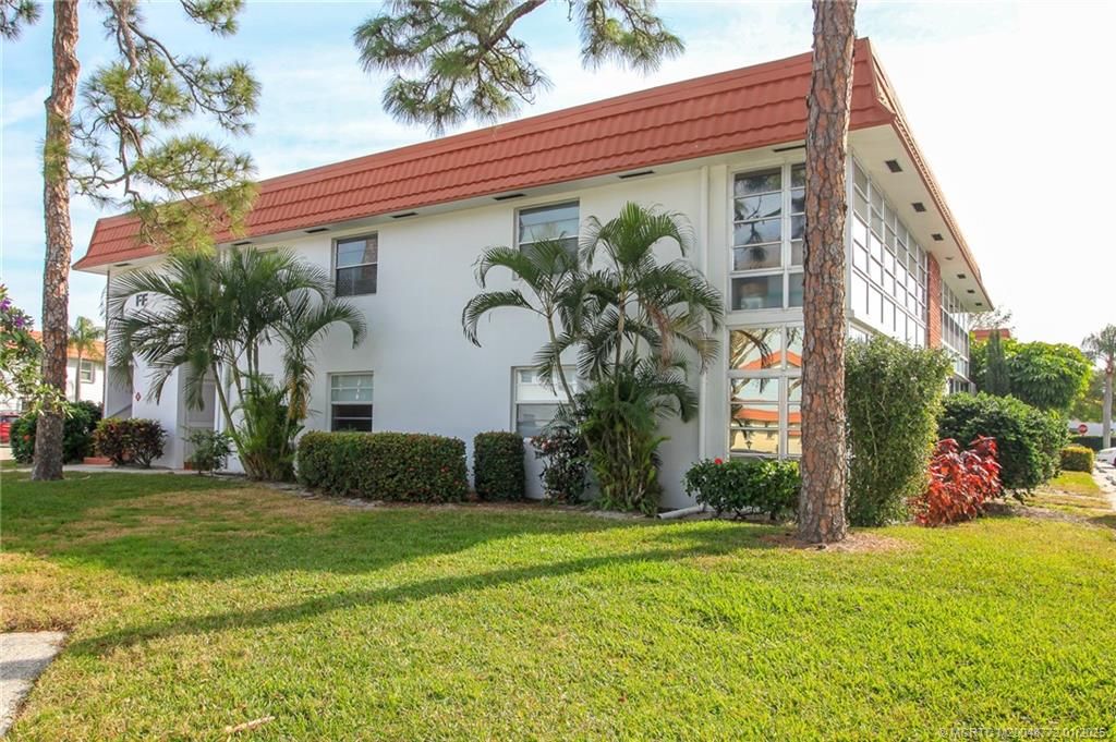 Photo of 2600 SE Ocean Boulevard #FF1, Stuart, FL 34996 (MLS # M20048772)