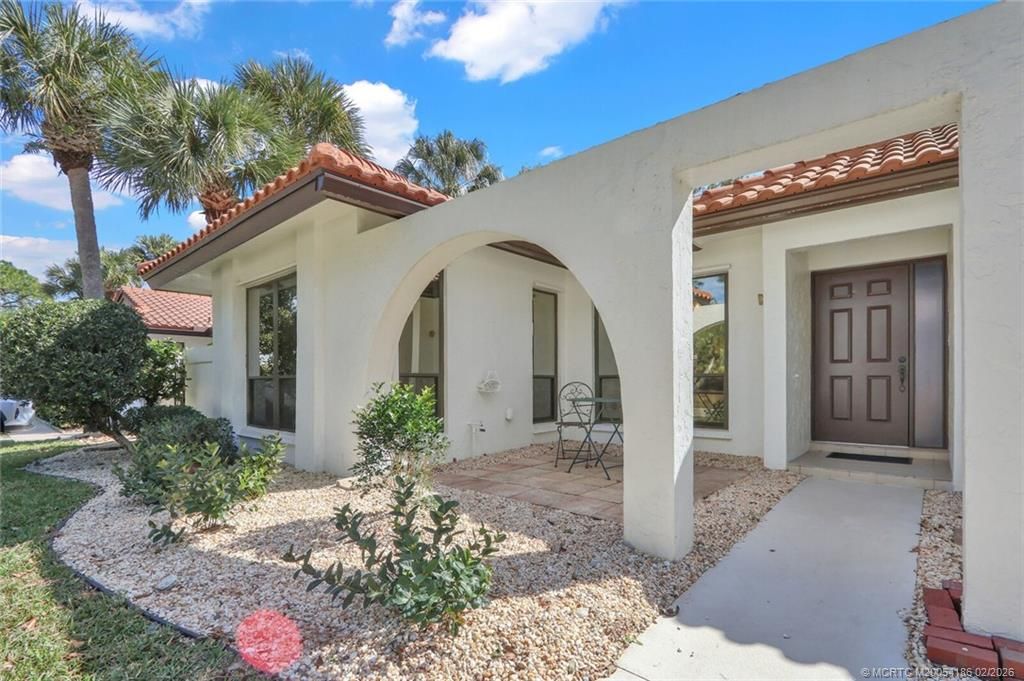 Photo of 4004 SW Osprey Creek Way, Palm City, FL 34990 (MLS # M20054186)