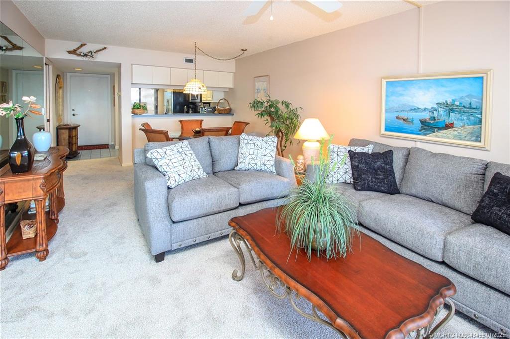 Stuart, Florida 34996, United States, 2 Bedrooms Bedrooms, ,2 BathroomsBathrooms,Residential,Active,20235