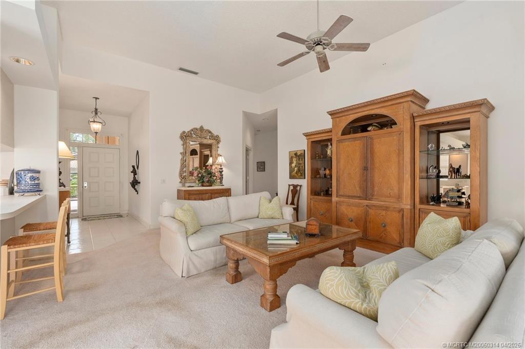 Hobe Sound, Florida 33455, United States, 3 Bedrooms Bedrooms, ,2 BathroomsBathrooms,Residential,Active,116849