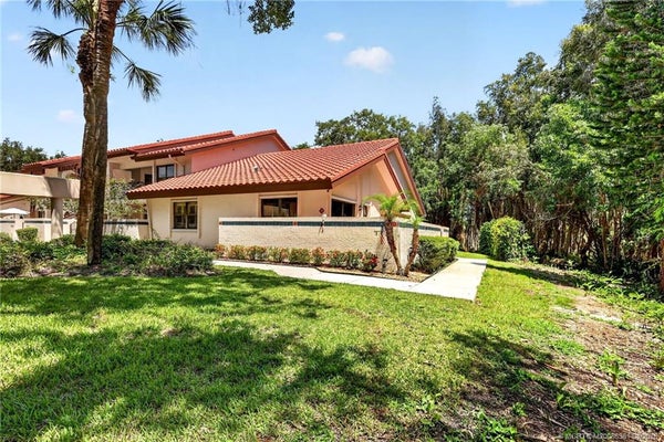 6041 SE MARTINIQUE DR APT 104, STUART, FL 34997 - Image 0fd8d9ccae1e7a35533d83de38dac2cf/4046739569