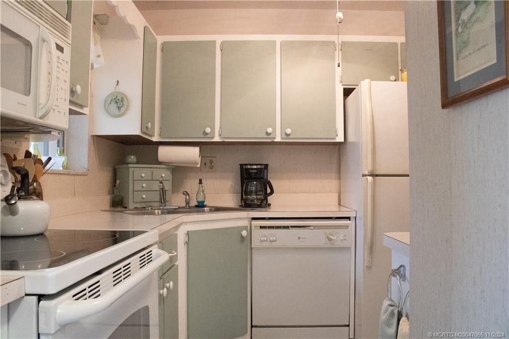 Photo of 1911 SW Palm City Road #J, Stuart, FL 34994 (MLS # M20047055)