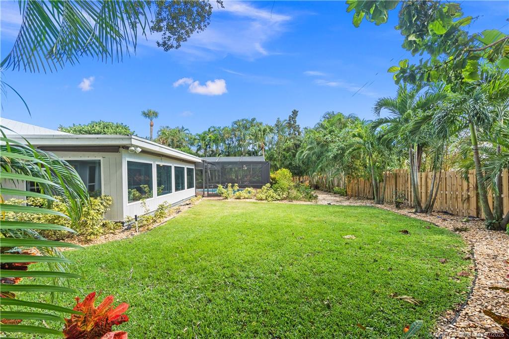 Sewalls Point, Florida 34996, United States, 3 Bedrooms Bedrooms, ,2 BathroomsBathrooms,Residential,Active,172707