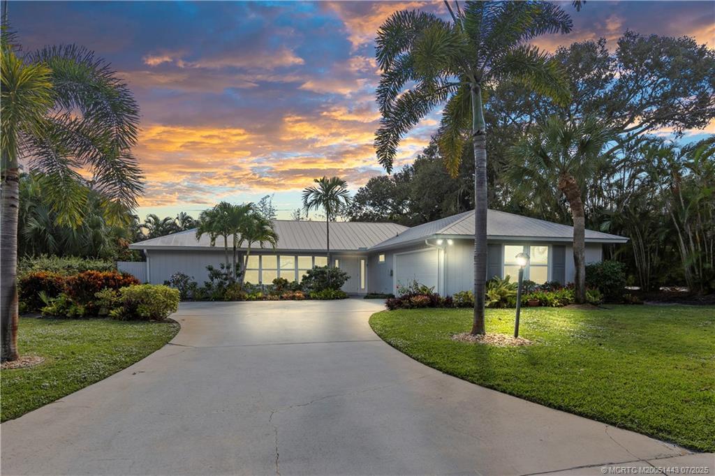 Sewalls Point, Florida 34996, United States, 3 Bedrooms Bedrooms, ,2 BathroomsBathrooms,Residential,Active,172707 Sewalls Point, Florida 34996, United States, 3 Bedrooms Bedrooms, ,2 BathroomsBathrooms,Residential,Active,172707