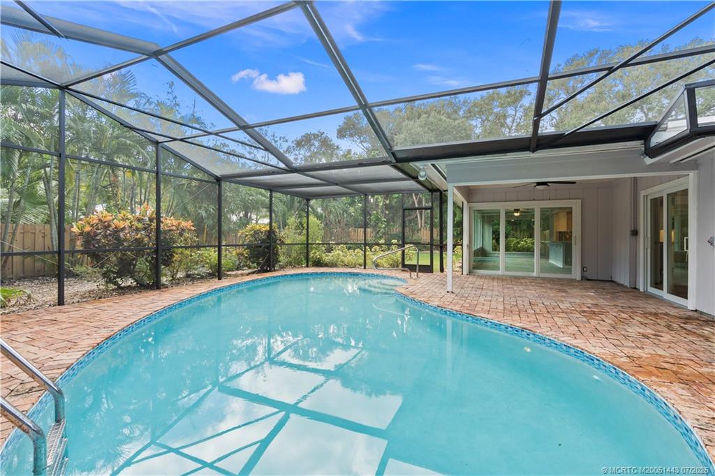 Sewalls Point, Florida 34996, United States, 3 Bedrooms Bedrooms, ,2 BathroomsBathrooms,Residential,Active,172707