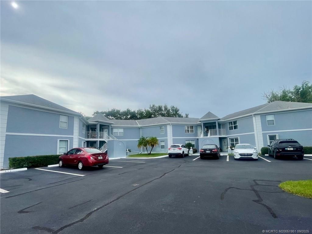 Photo of 3224 SE Aster Lane #O117, Stuart, FL 34994 (MLS # M20051951)