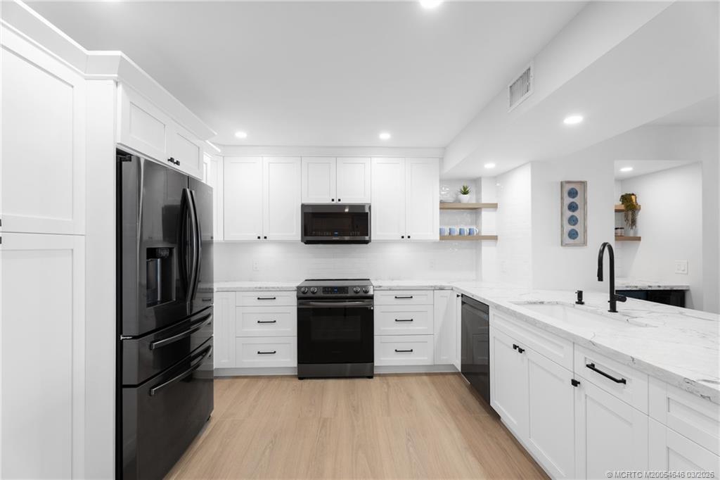 9960 S Ocean Drive 402