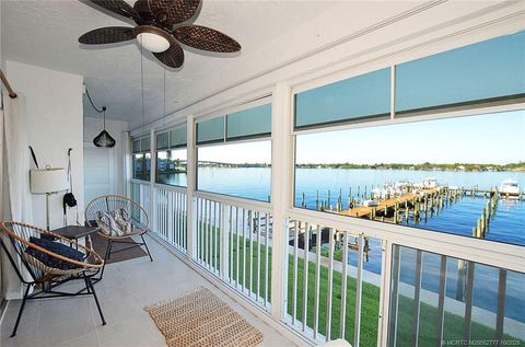 Photo of 1868 SW Palm City Road #204, Stuart, FL 34994 (MLS # M20052777) Photo of 1868 SW Palm City Road #204, Stuart, FL 34994 (MLS # M20052777)