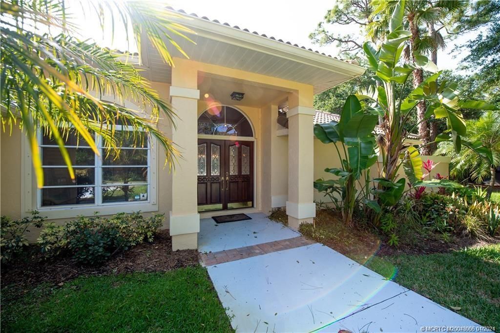 Photo of 5176 SW Landing Creek Drive, Palm City, FL 34990 (MLS # M20043005)