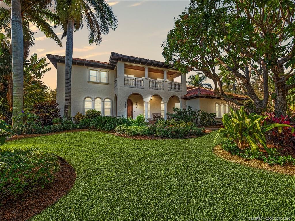 Photo of 104 Henry Sewall Way, Stuart, FL 34996 (MLS # M20042564)