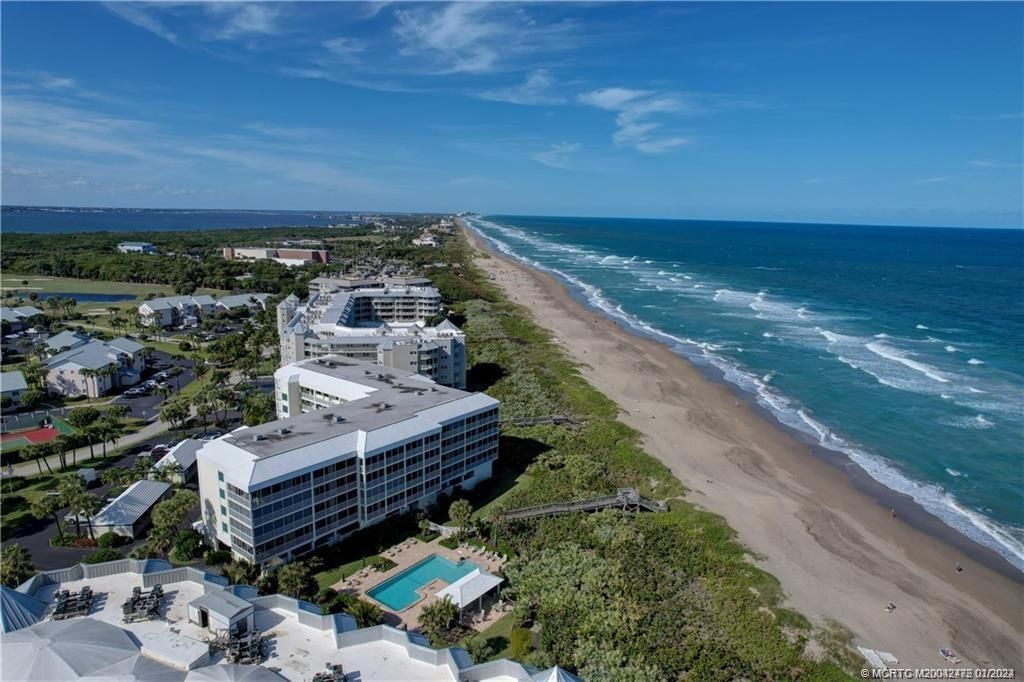 Photo of 529 NE Plantation Road #202, Stuart, FL 34996 (MLS # M20042472)