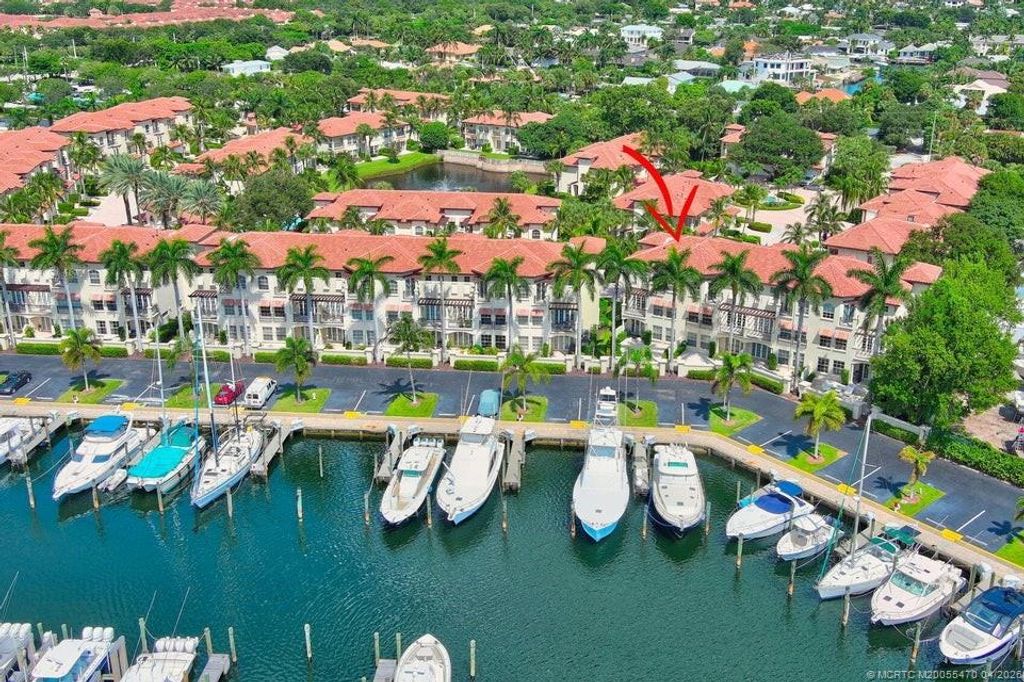 Photo of 24 Marina Gardens Drive, Palm Beach Gardens, FL 33410 (MLS # M20055470)