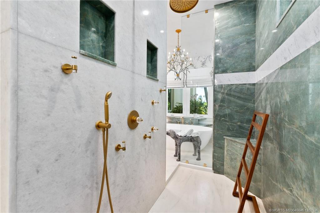 Stuart, Florida 34997, United States, 3 Bedrooms Bedrooms, ,5 BathroomsBathrooms,Residential,Pending,51861