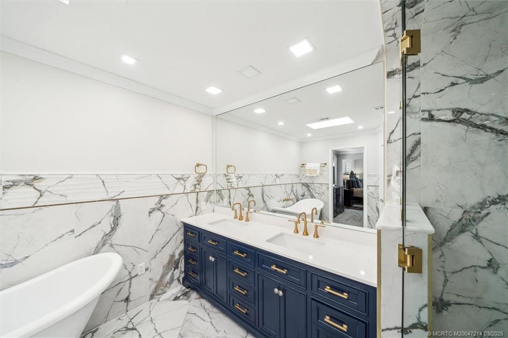 Stuart, Florida 34996, United States, 4 Bedrooms Bedrooms, ,3 BathroomsBathrooms,Residential,Active,36762