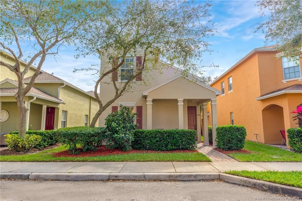 Photo of 2089 SE Avon Park Drive, Port Saint Lucie, FL 34952 (MLS # M20043029)