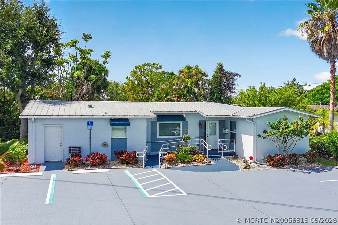 1200 S Kanner Highway