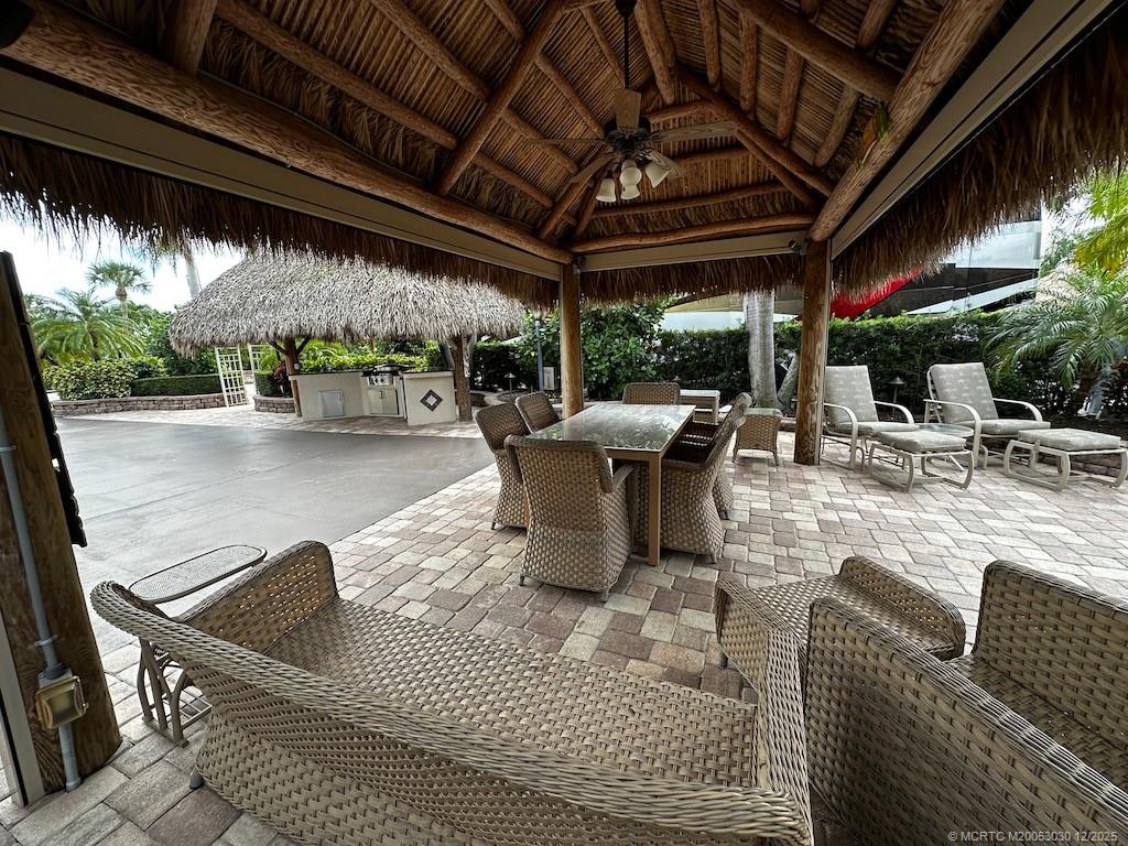 374 NW Foursome Lane