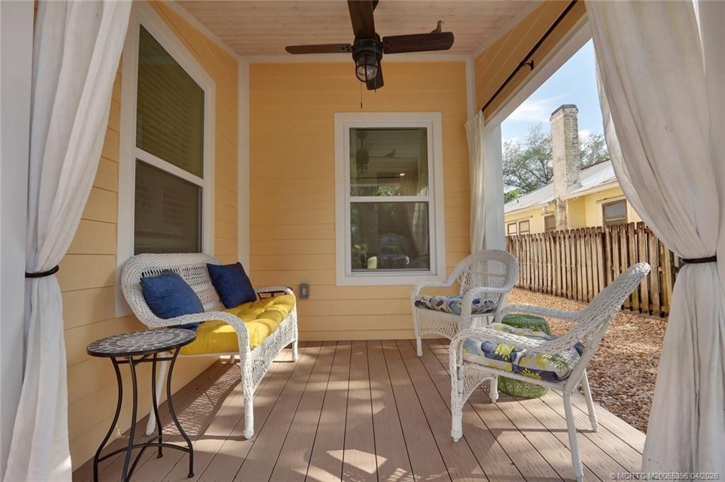 Photo of 550 SW Riverview Street, Stuart, FL 34994 (MLS # M20055396)