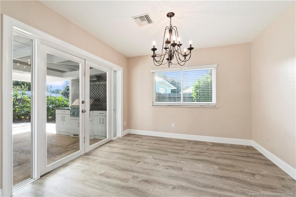 Stuart, Florida 34997, United States, 3 Bedrooms Bedrooms, ,3 BathroomsBathrooms,Residential,Active,140829