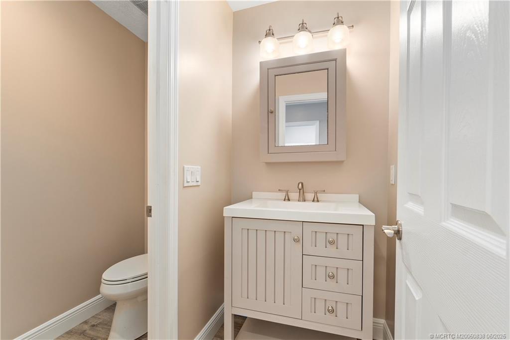 Stuart, Florida 34997, United States, 3 Bedrooms Bedrooms, ,3 BathroomsBathrooms,Residential,Active,140829