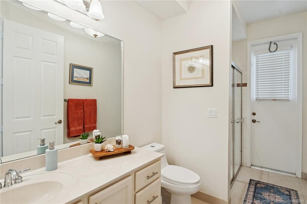 Stuart, Florida 34997, United States, 4 Bedrooms Bedrooms, ,3 BathroomsBathrooms,Residential,Active,121311