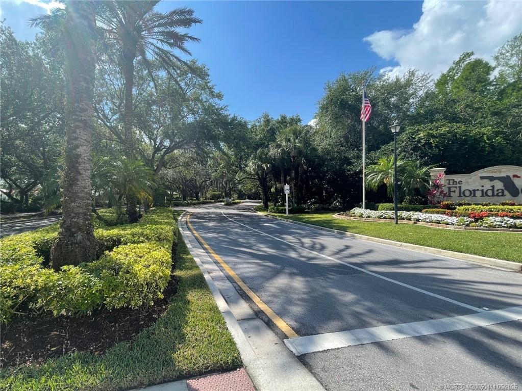 Stuart, Florida 34997, United States, 4 Bedrooms Bedrooms, ,3 BathroomsBathrooms,Residential,Active,121311