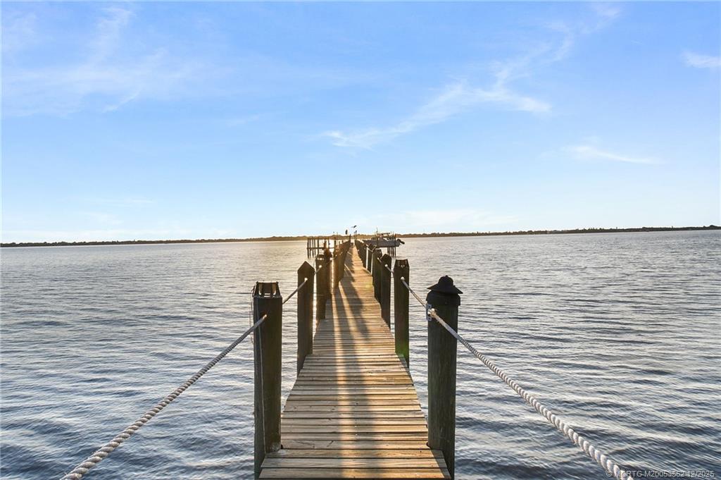 Stuart, Florida, 34996, United States, 3 Bedrooms Bedrooms, ,4 BathroomsBathrooms,Residential,Active,2006547